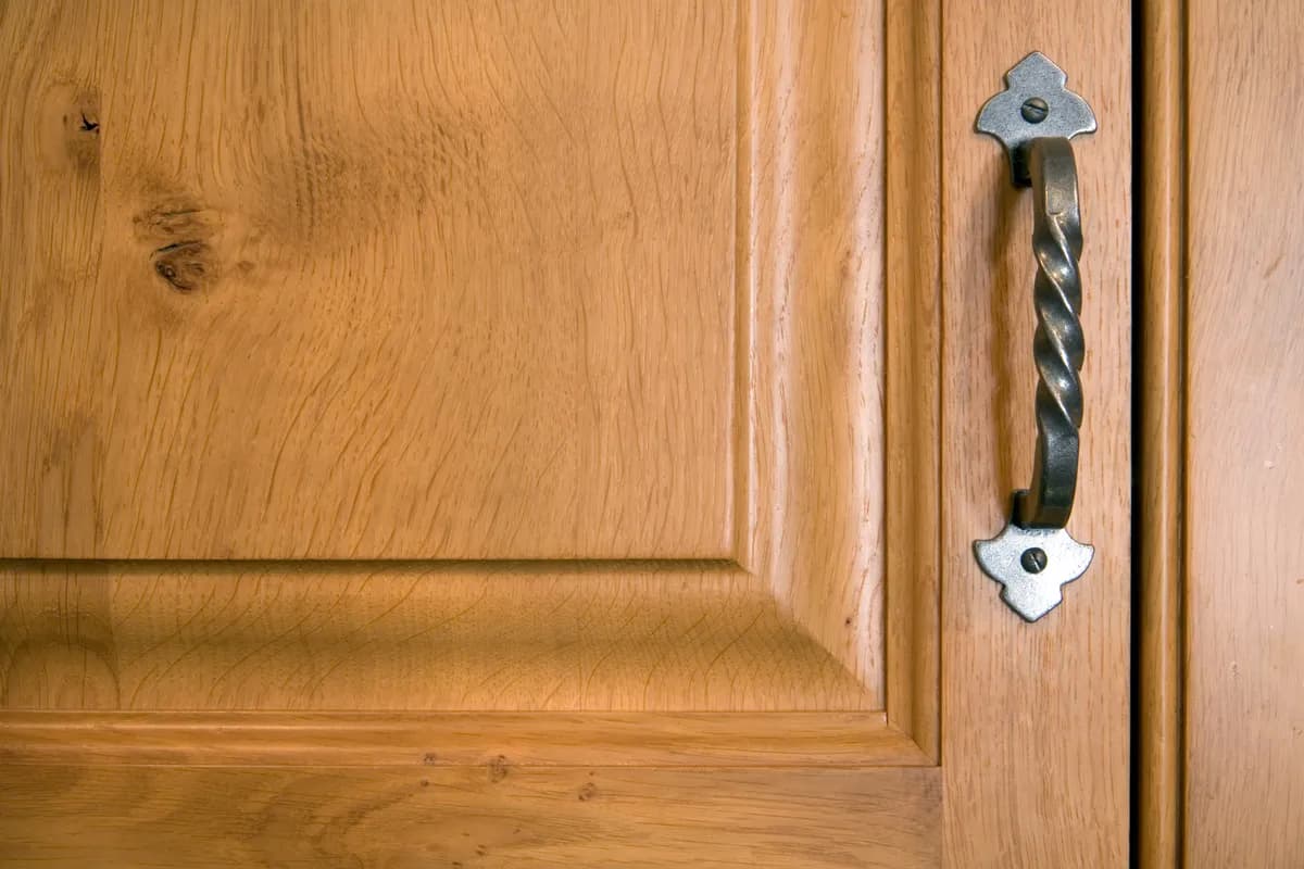 High-End Interiors & Refurbishments - image 2